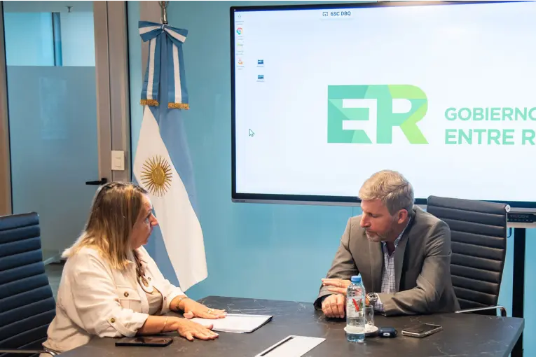 Obras, saneamiento y turismo: las claves de la reuni�n de Rogelio Frigerio y la intendenta de Gualeguay