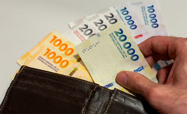 Aumentos de febrero: transporte, alquileres, prepagas y tarifas vuelven a presionar el bolsillo