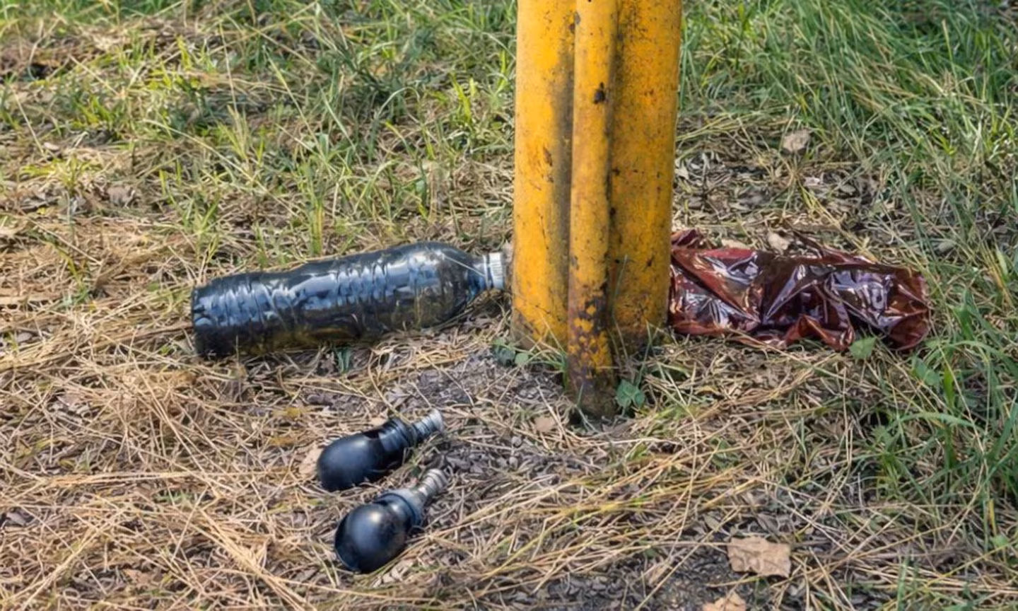 Granadas y un ataque a tiros: qu� se sabe de la causa por un intento de atentado en un gasoducto en Ezeiza