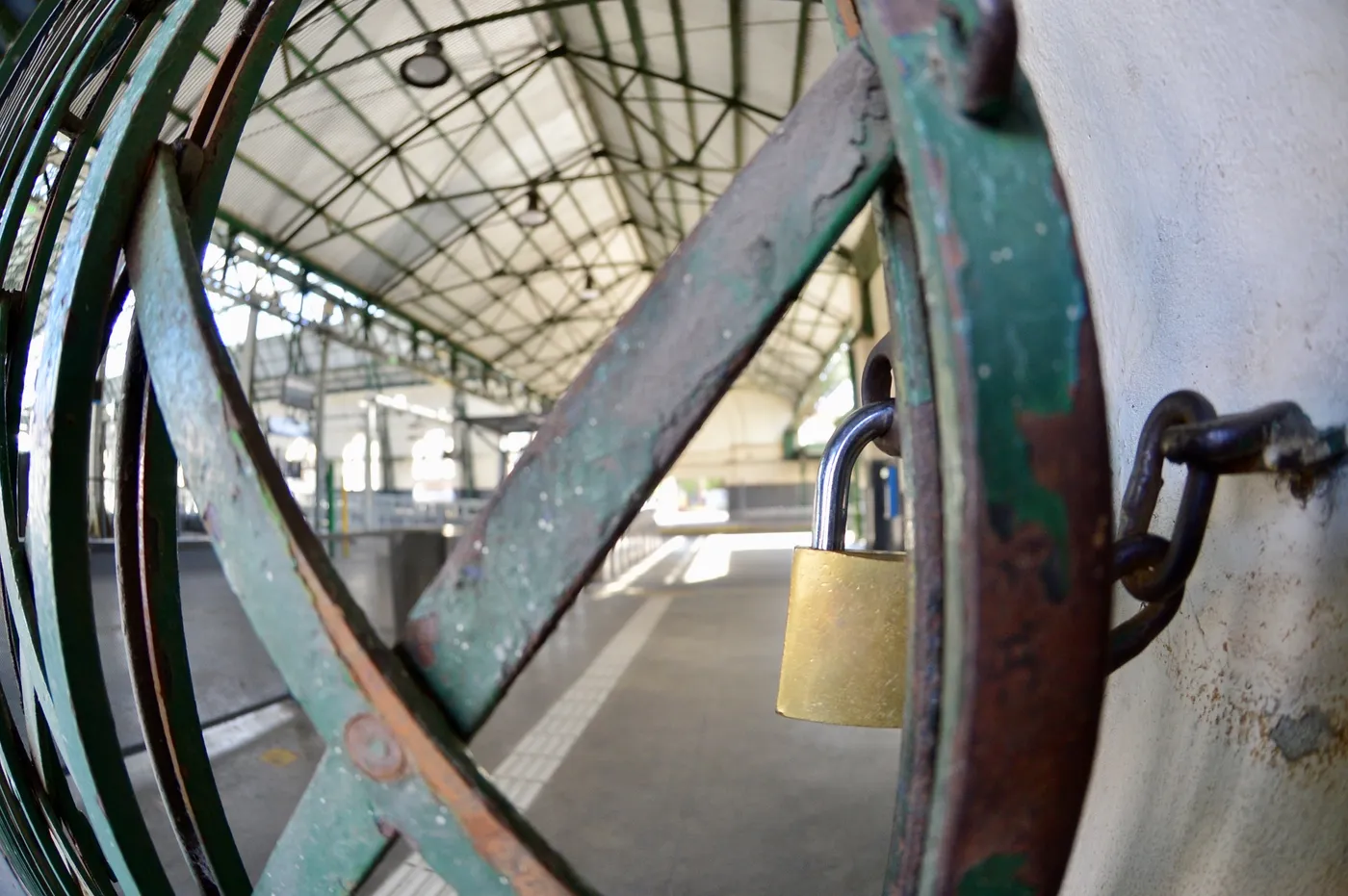 �A qu� hora empezar� el paro de trenes y qu� ramales estar�n afectados?