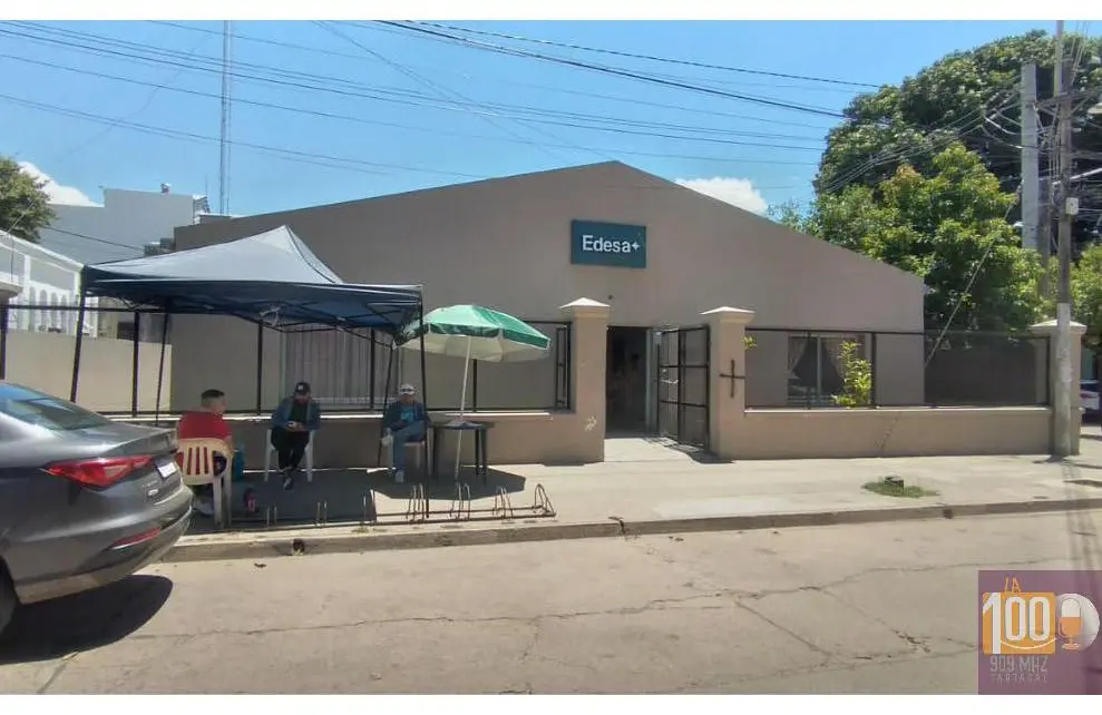 Acampe en la vereda de Edesa