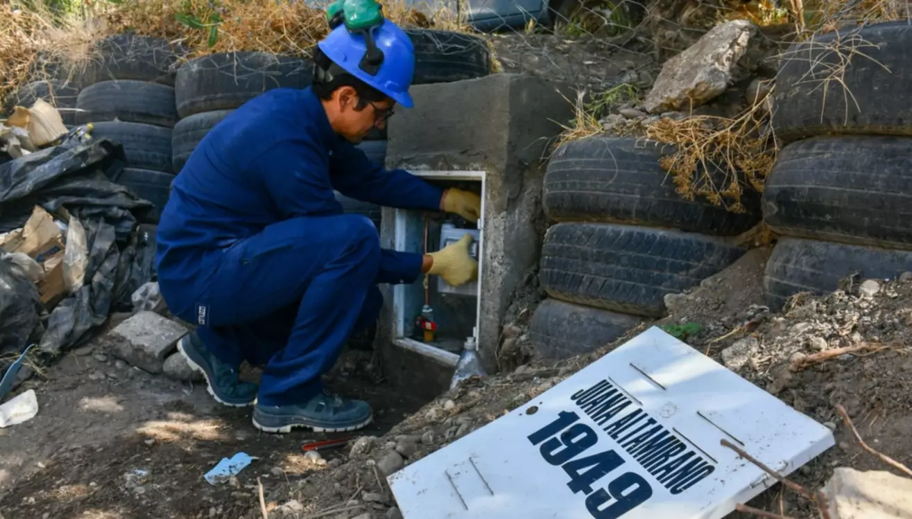 Despu�s de a�os de espera, el gas natural lleg� al barrio Ca�ad�n de B�rquez en Esquel