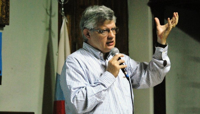 En defensa del agua, el ex fiscal Gustavo G�mez dar� una charla sobre delitos ambientales en San Carlos y Tunuy�n