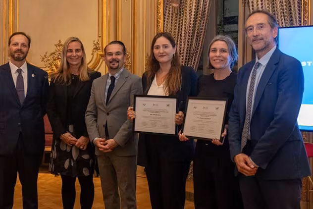 La Buena Noticia: Cient�fica argentina logr� transformar residuos pl�sticos en materiales biodegradables