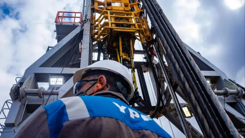 YPF firma un acuerdo clave para avanzar en un proyecto de producci�n de gas