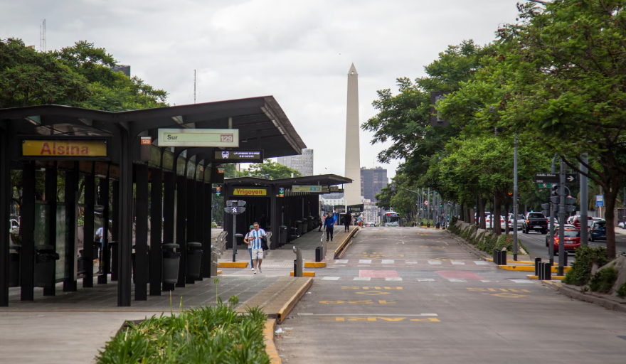La CGT avanza con un paro general y el transporte se suma contra la reforma laboral