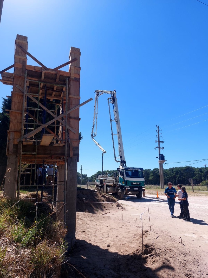 Avanza la obra que permitir� optimizar el abastecimiento de agua en Necochea