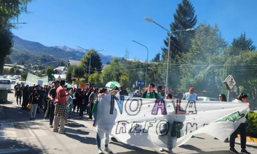 Reforma laboral: qué cuestiona ATE en Villa La Angostura