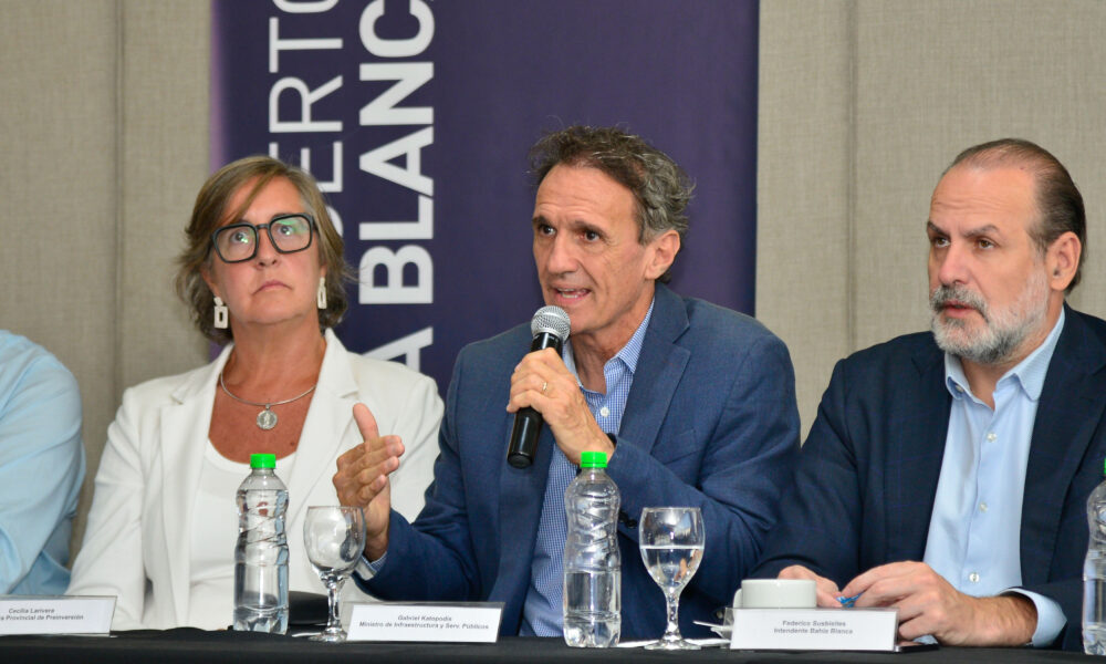 Canal Maldonado: la Provincia firm� el inicio de la obra que triplicar� el caudal y sumar� 16 puentes