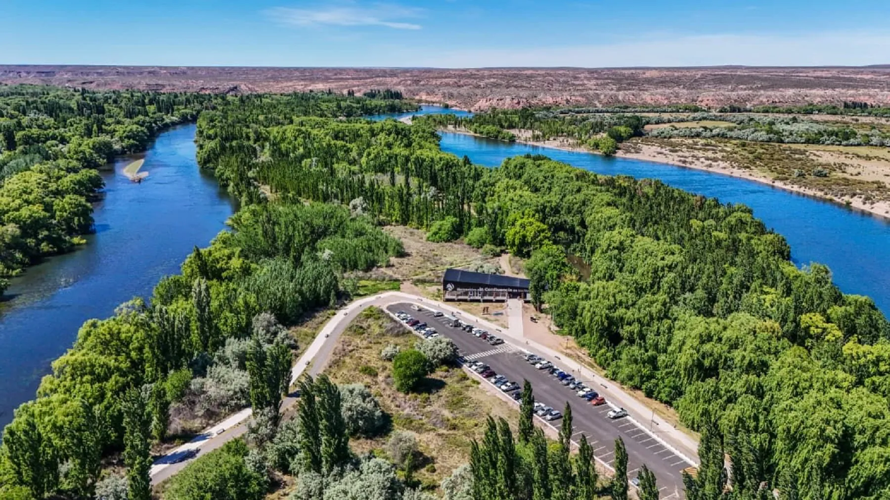 Movilidad sustentable: Neuqu�n incorpora colectivos el�ctricos para recorridos tur�sticos