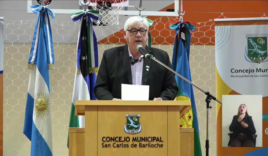 Cort�s defendi� el plan para el Cerro Catedral, reclam� al Concejo por el vertedero y tendi� la mano a los opositores peronistas