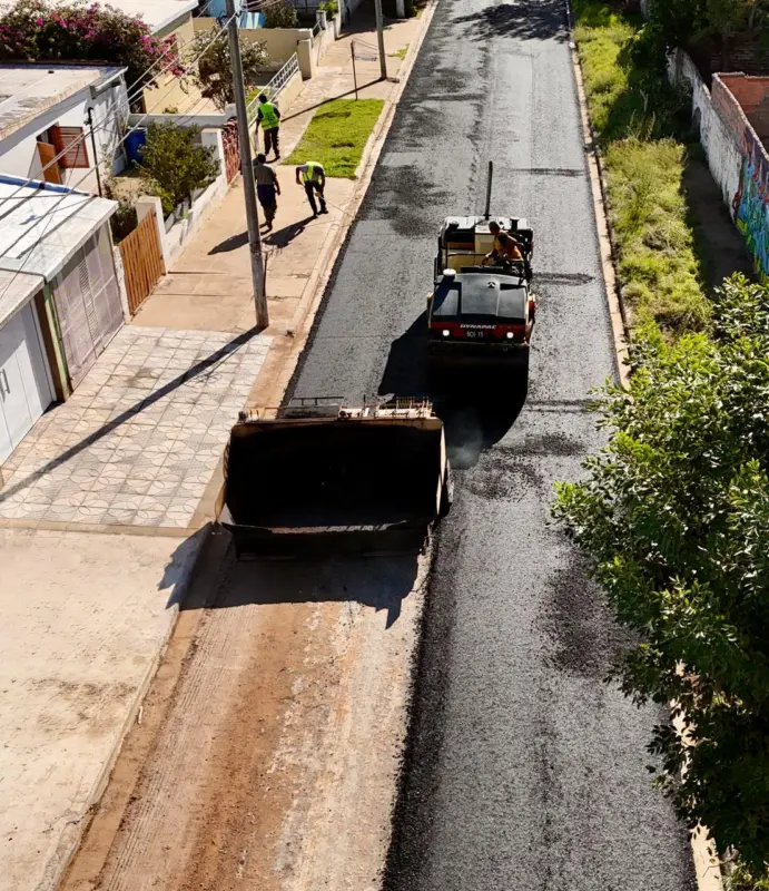 El municipio instalar� nuevas garitas para el transporte p�blico y contin�a con obras de cloaca, desag�e y agua