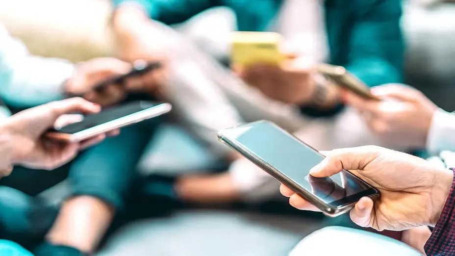 La telefon�a celular dejar� de pagar impuestos internos: cu�nta plata vas a ahorrar