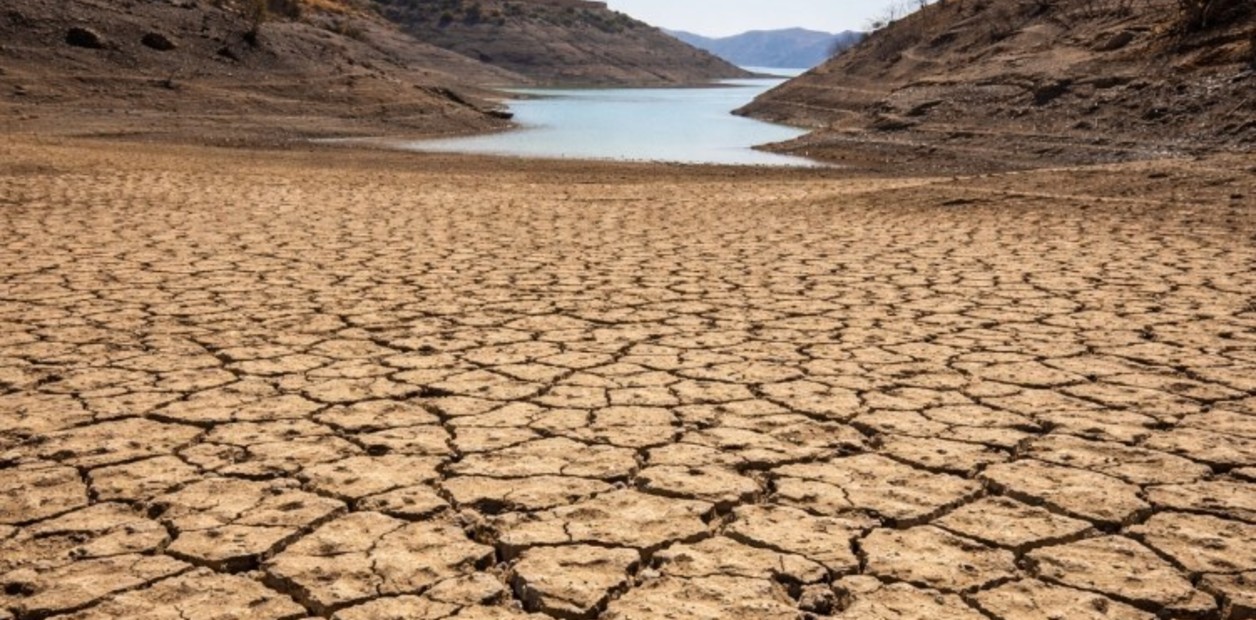 Sin esperar a que volviera la lluvia, Marruecos decidi� bombear agua del mar y convertirla en potable: Ya opera 17 plantas y planea construir 9 m�s para 2030