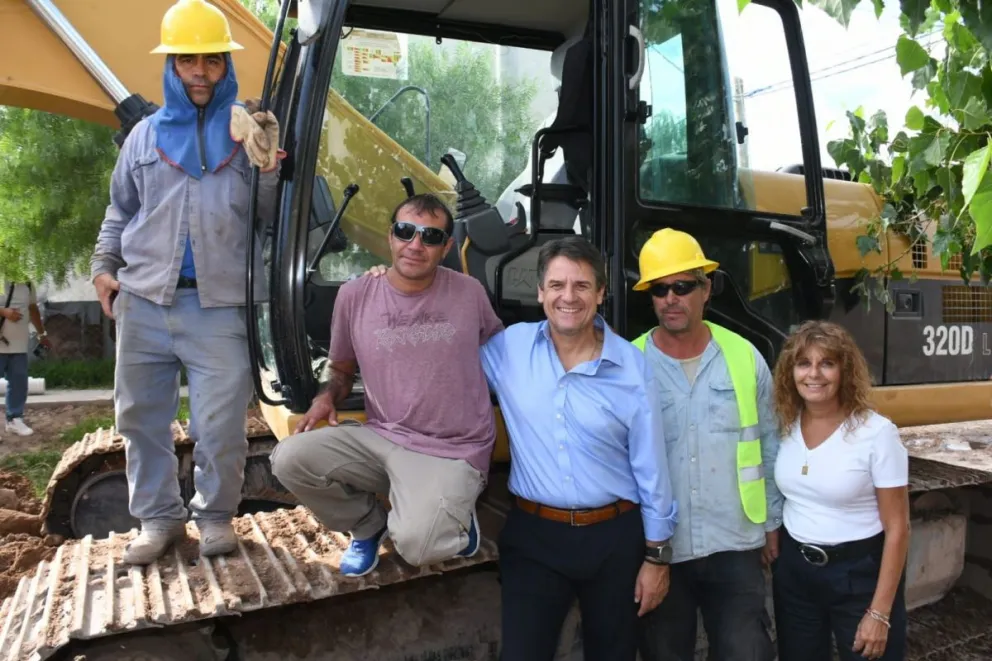 Mariano Gaido anunci� asfalto para el sector Peumayen tras finalizar la obra de cloacas