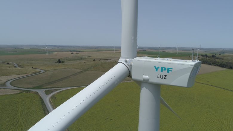 YPF Luz abastecer� energ�a renovable a Skyonline