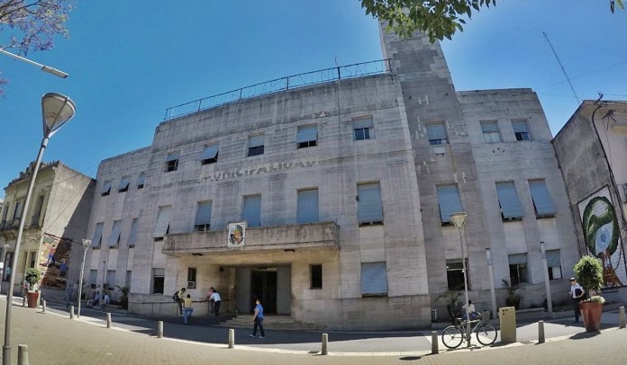 El municipio orden� la paralizaci�n de una obra ubicada en el humedal de La Bianca