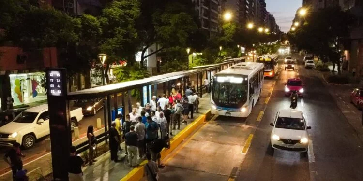 Se adelant� una posible fecha para normalizar el transporte