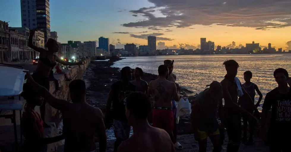 Desastre. Un apag�n en toda Cuba profundiz� la crisis energ�tica