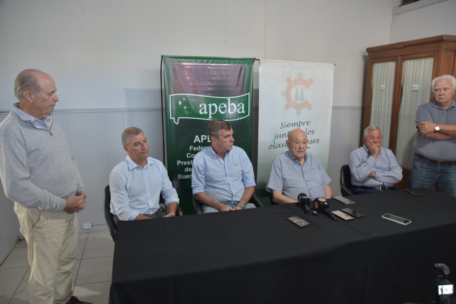 Cooperativas el�ctricas advierten por deudas con CAMMESA y alertan sobre un escenario financiero cr�tico