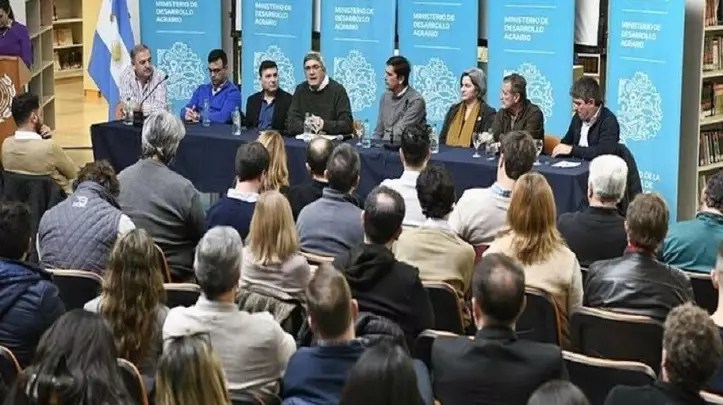 Cooperativas el�ctricas bonaerenses, en alerta por deudas con Cammesa