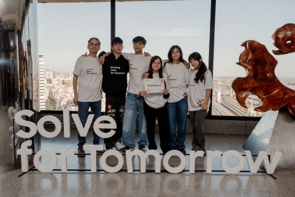 De residuos forestales a energ�a: j�venes impulsan soluciones sostenibles con apoyo de Samsung