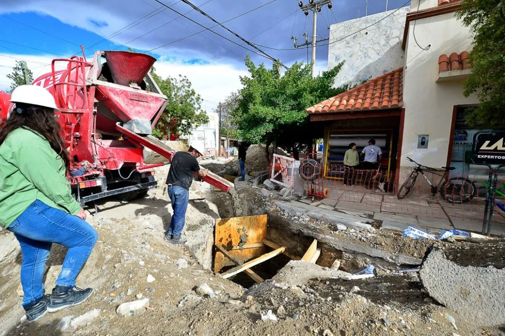 Gesti�n del agua: La obra que ampliar� el acceso al agua potable en Chos Malal registra un 30 por ciento de avance