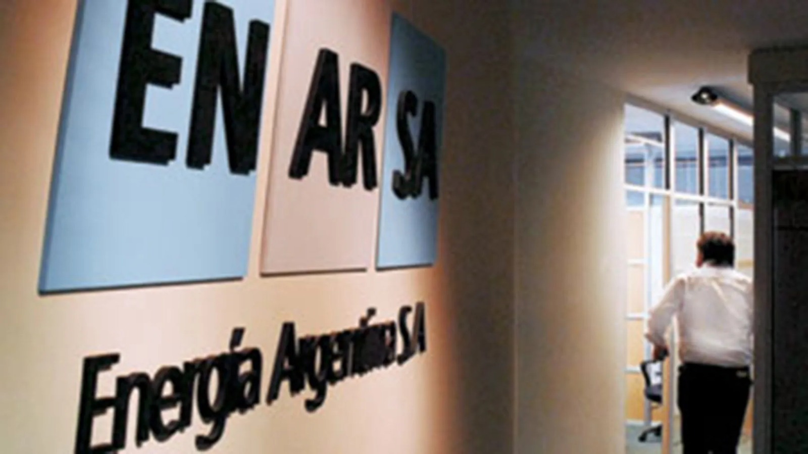 Dos ofertas t�cnicas para la importaci�n de GNL en Argentina