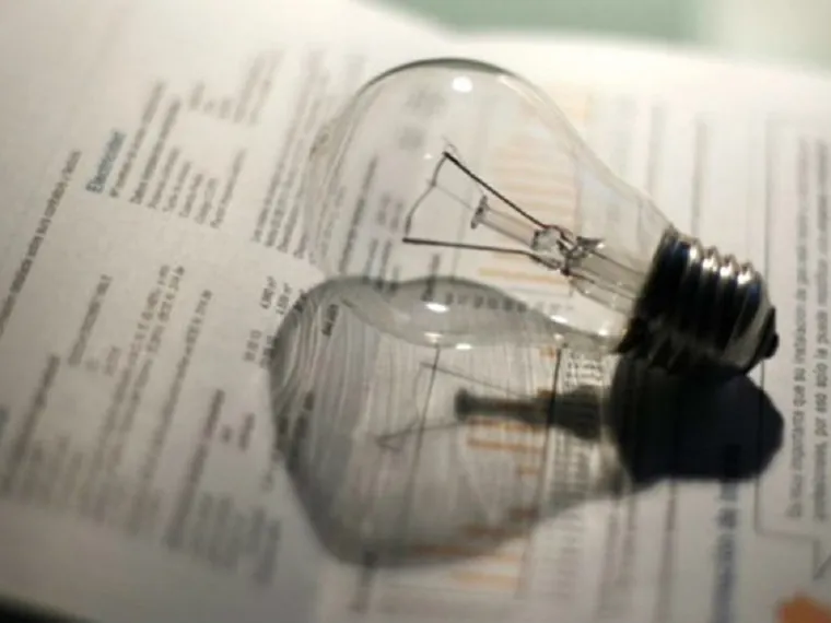 Subsidio de luz y gas en abril: qui�nes pueden pedirlo y c�mo anotarse paso a paso
