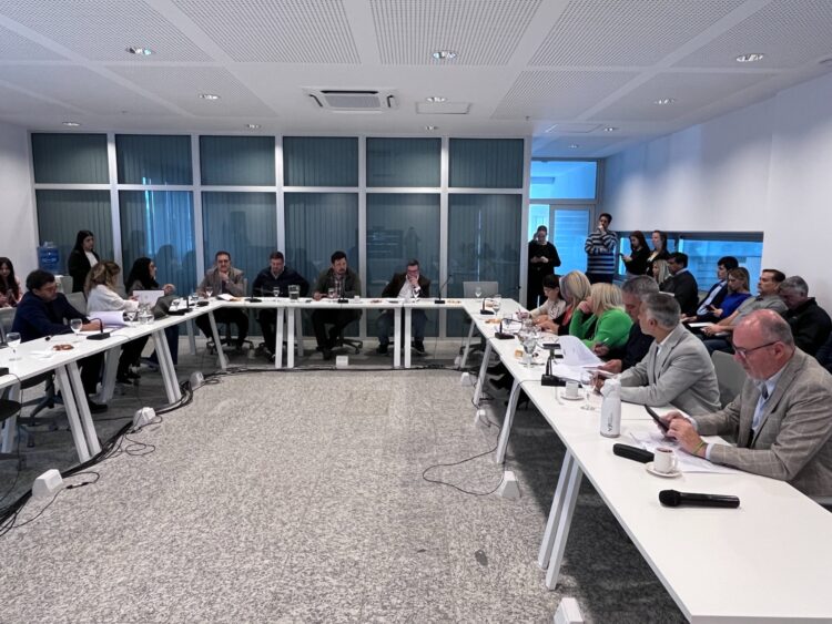 Se abri el debate del nuevo marco regulatorio en el transporte masivo