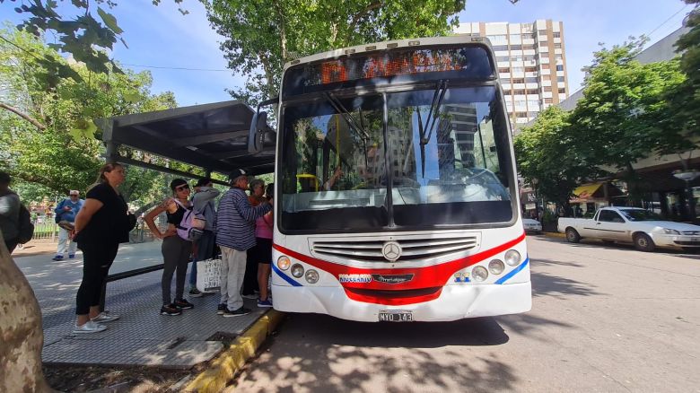 Ms del 50 por ciento de nuestros lectores manifest que quieren un cambio de empresa de transporte urbano