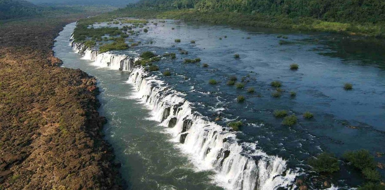 Misiones abre un acceso areo a la selva y los saltos del Mocona en El Soberbio