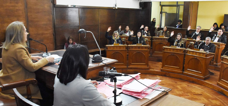 Recolecci�n de residuos y transporte p�blico: pedido de licencia deja sin quorum al bloque del PJ