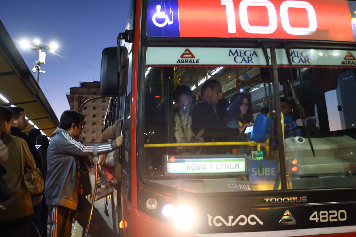 Aunque los servicios subieron 50 por ciento en un a�o, el Estado todav�a cubre una parte sustancial de los costos