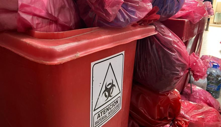 Crtica situacin en el sector de residuos patolgicos del Hospital Pedro Tardivo