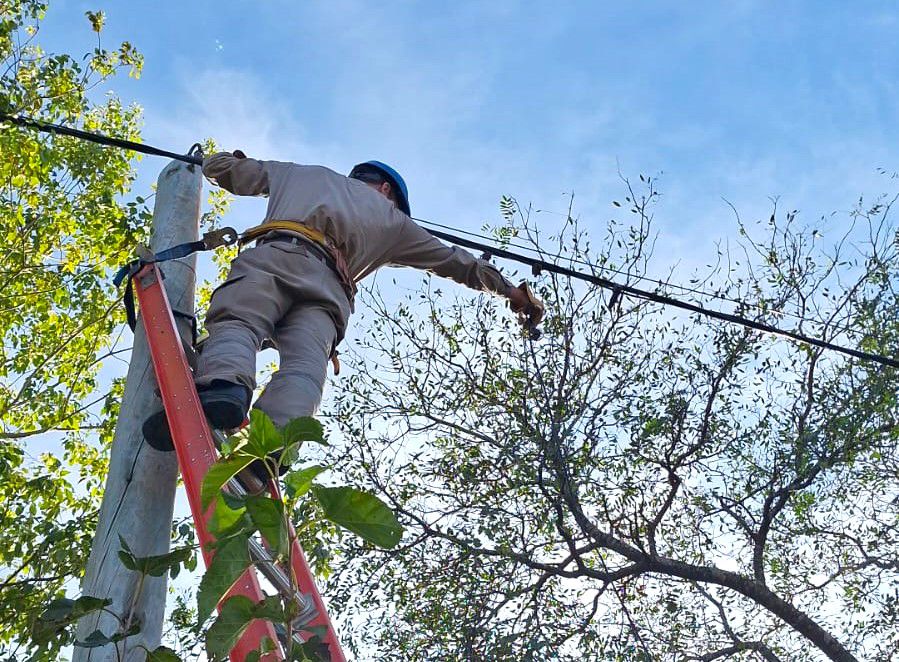 S�ENZ PE�A: FUERTE OPERATIVO DE SECHEEP PARA DETECTAR Y ELIMINAR CONEXIONES CLANDESTINAS