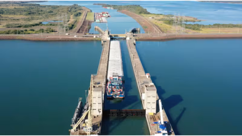 El pa�s de Sudam�rica que produce el 100 por ciento de su electricidad con energ�as limpias y se volvi� un modelo en la regi�n