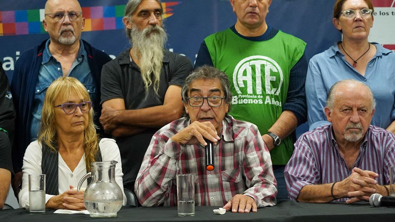 Duro repudio de las CTA al nuevo Salario Mnimo decretado por Milei que fija aumentos del 1 por ciento mensual mientras la inflacin ya supera el 12 por ciento
