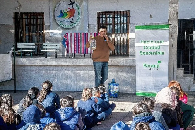 La Municipalidad de Paran� relanz� el programa Ecoaliados