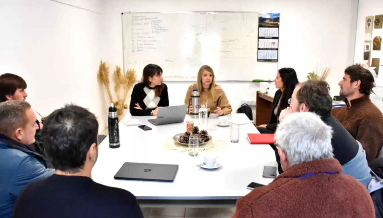 El CFI present� l�neas de financiamiento ambiental ante privados y el Municipio de Trelew