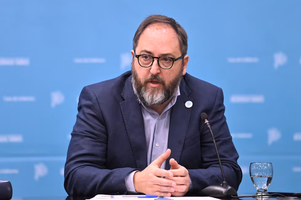 La Provincia analiza ir a la Justicia si Milei modifica la legislaci�n energ�tica