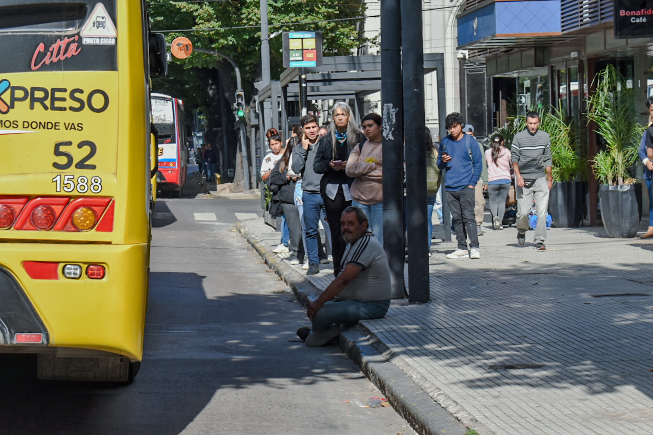 Tras los aumentos, la CGT pide un sistema de transporte �al servicio del pueblo�