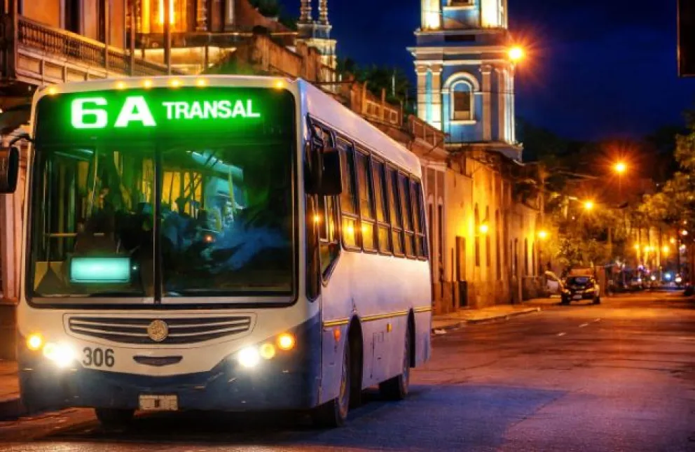 Crisis en el transporte: las empresas de SAETA amenazan con recortar servicios desde el lunes por falta de pago