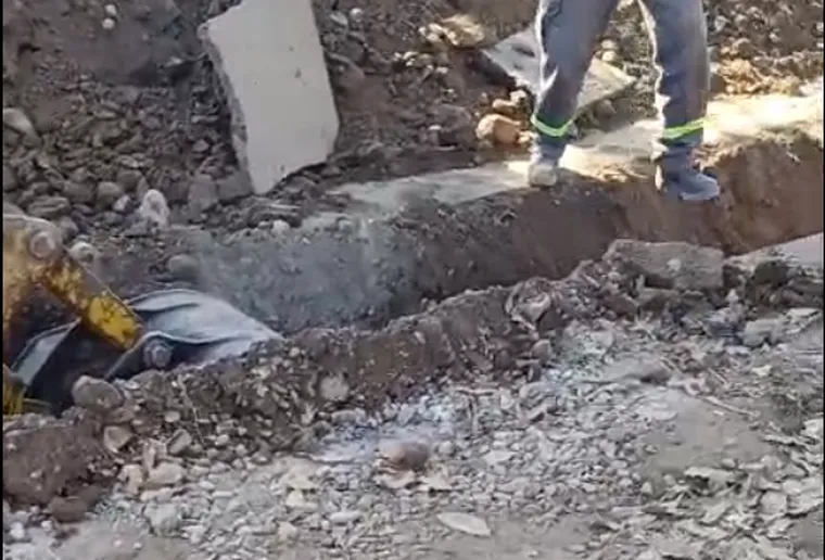 Alerta en Los Corralitos por la rotura de un ca�o de gas