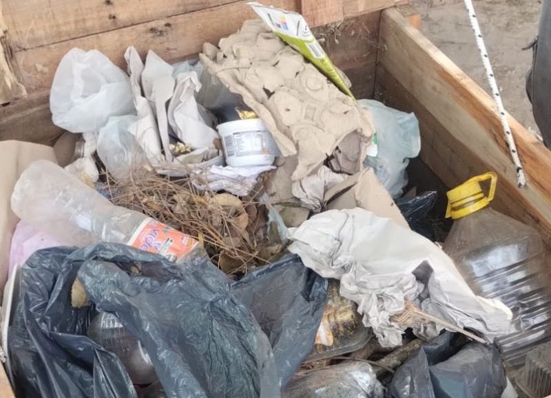 Plan S�enz Pe�a Sustentable y Circular: remarcan la importancia de separar residuos y el buen uso de pacas digestoras