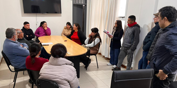 El Gobierno Provincial avanza junto a vecinos de El Secadal en un plan de regularizaci�n y acceso a servicios