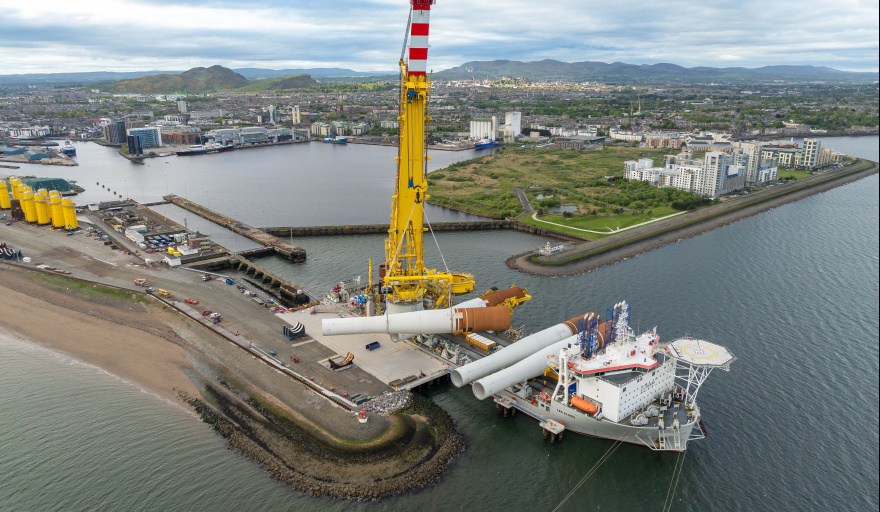 Finaliz� la instalaci�n de todos los monopilotes en el parque e�lico marino Inch Cape de Escocia