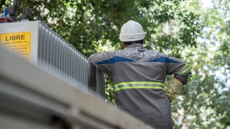 Energa: Javier Milei demora la licitacin de las bateras elctricas para reducir los cortes en verano