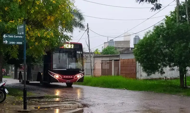 ERSA suspendi� las l�neas 2 y 106 BC: miles de usuarios quedaron sin servicio