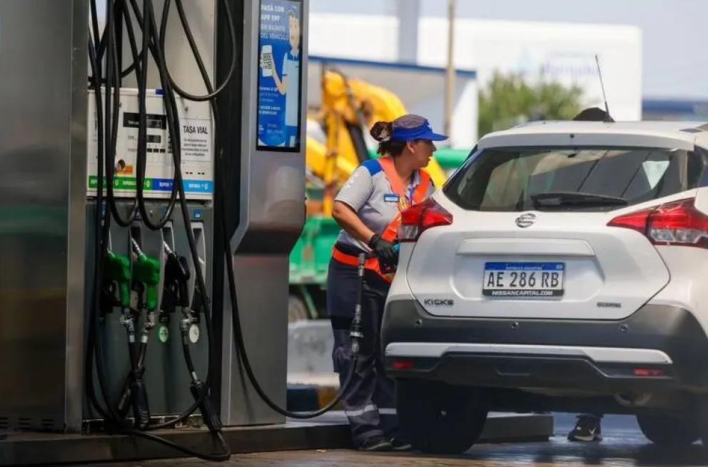 En medio de los rumores, aclaran qu� suceder� con los precios de los combustibles